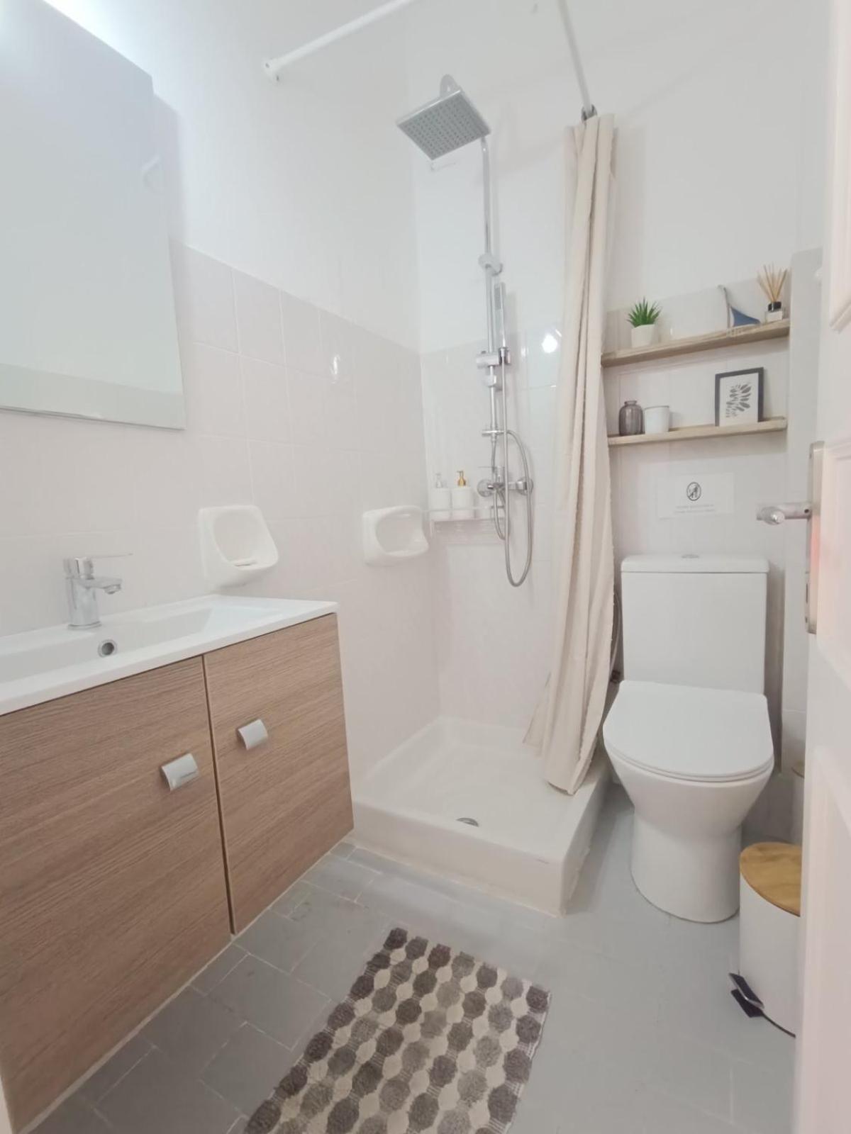 Philippos Apartments 阿查拉维 外观 照片