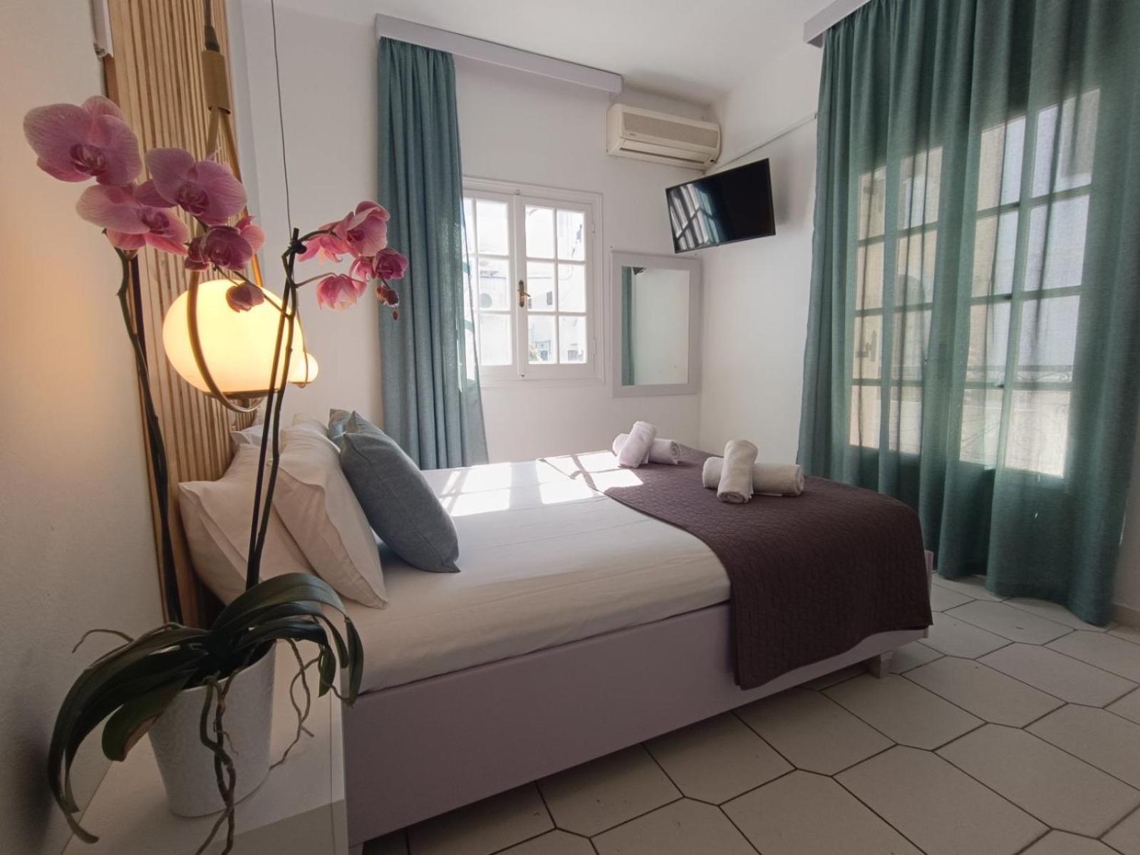 Philippos Apartments 阿查拉维 外观 照片